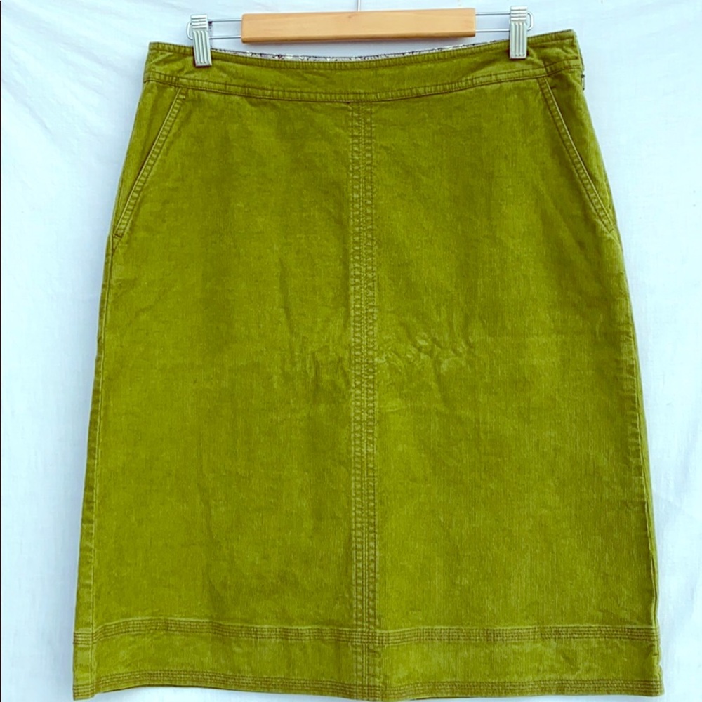 Anthropologie “Boden” Courdroy Skirt